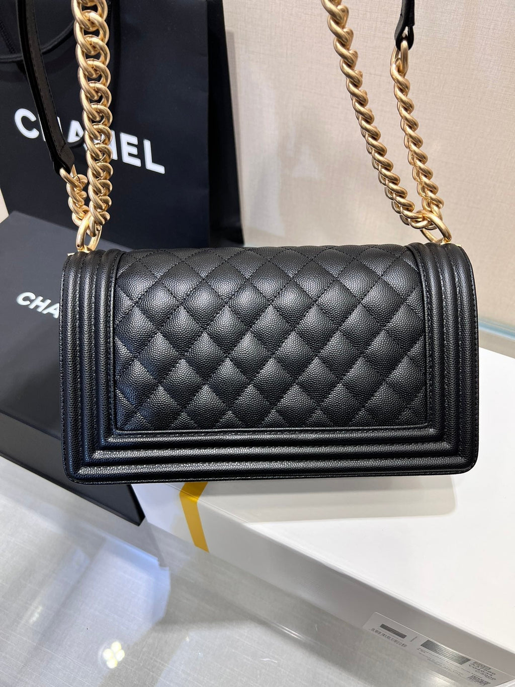 CHANEL BOY BAG MEDIUM 25 BLACK CAVIAR GOLD HARDWARE
