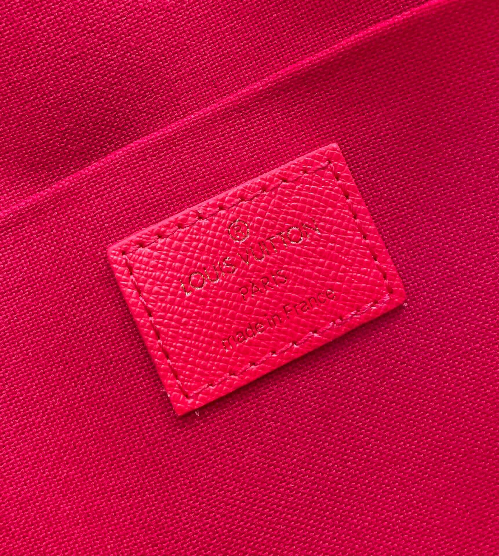 LOUIS VUITTON FÉLICIE POCHETTE 21 IN BROWN DAMIER EBENE COATED CANVAS GOLD HARDWARE