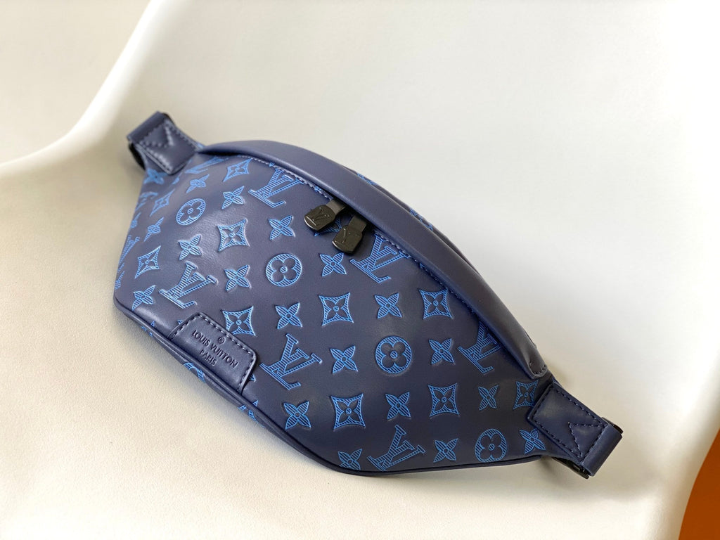 LOUIS VUITTON LV 25S DISCOVERY BUMBAG 44 IN DARK BLUE EMBOSSED MONOGRAM ECLIPSE CALFSKIN