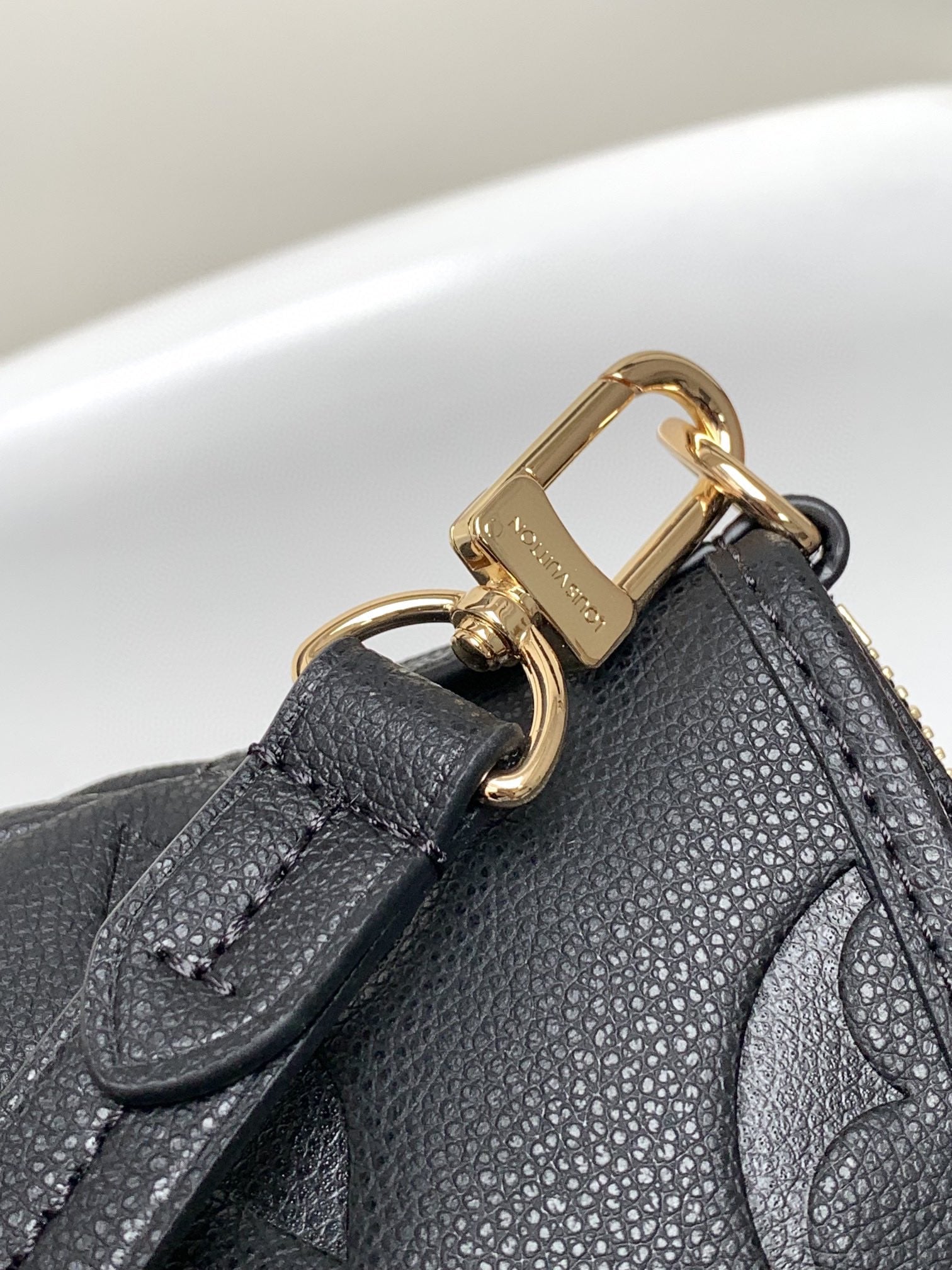 LOUIS VUITTON LV 25S TRIANON MM BAG 36 IN BLACK CALFSKIN GOLD HARDWARE