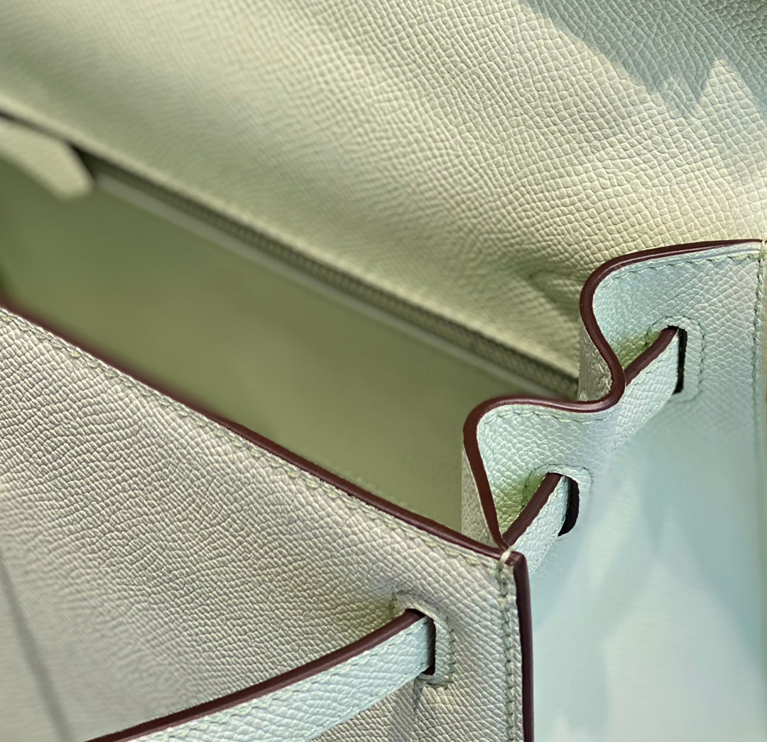 HERMES KELLY 28CM IN VERT FIZZ SWIFT CALFSKIN SILVER HARDWARE