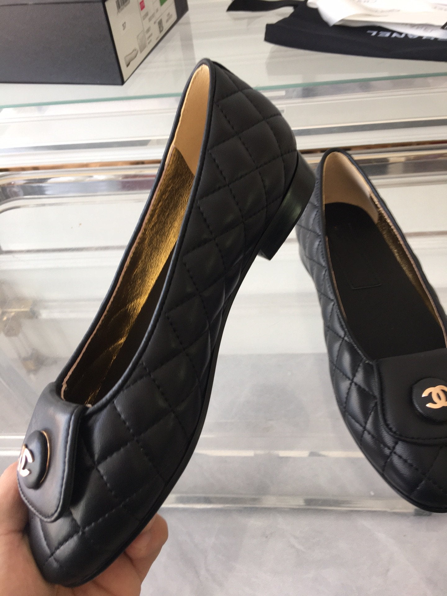 CHANEL ballet flat black quilted gold  lock