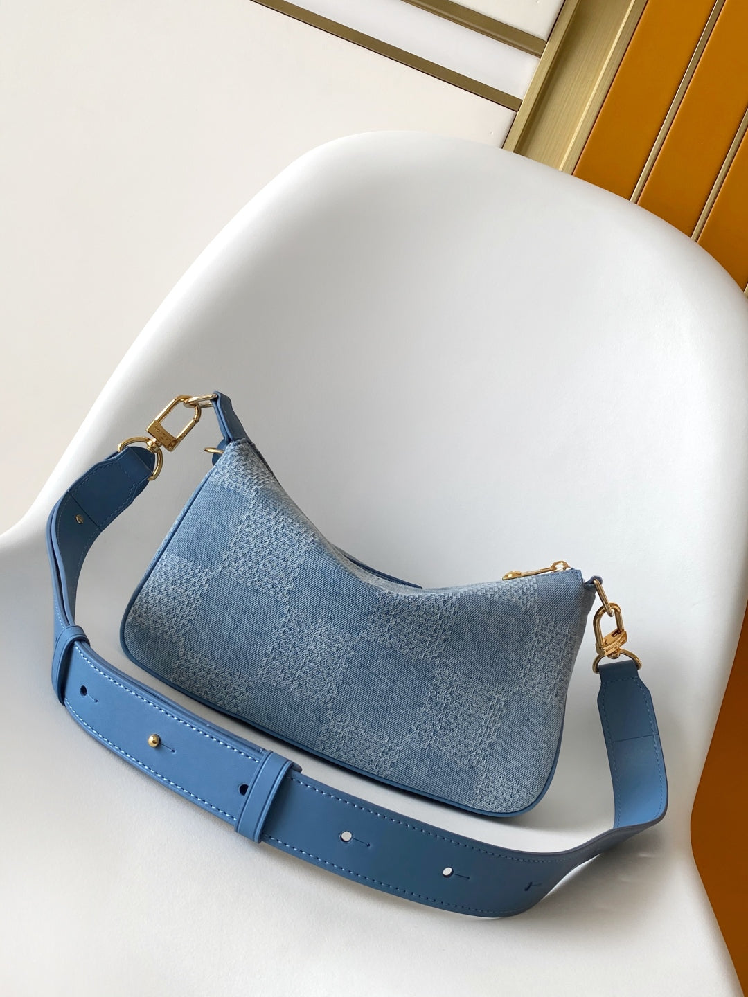 LOUIS VUITTON LV 25S POCHETTE ACCESSORIES XL 28 IN BLUE CANVAS DAMIER DENIM