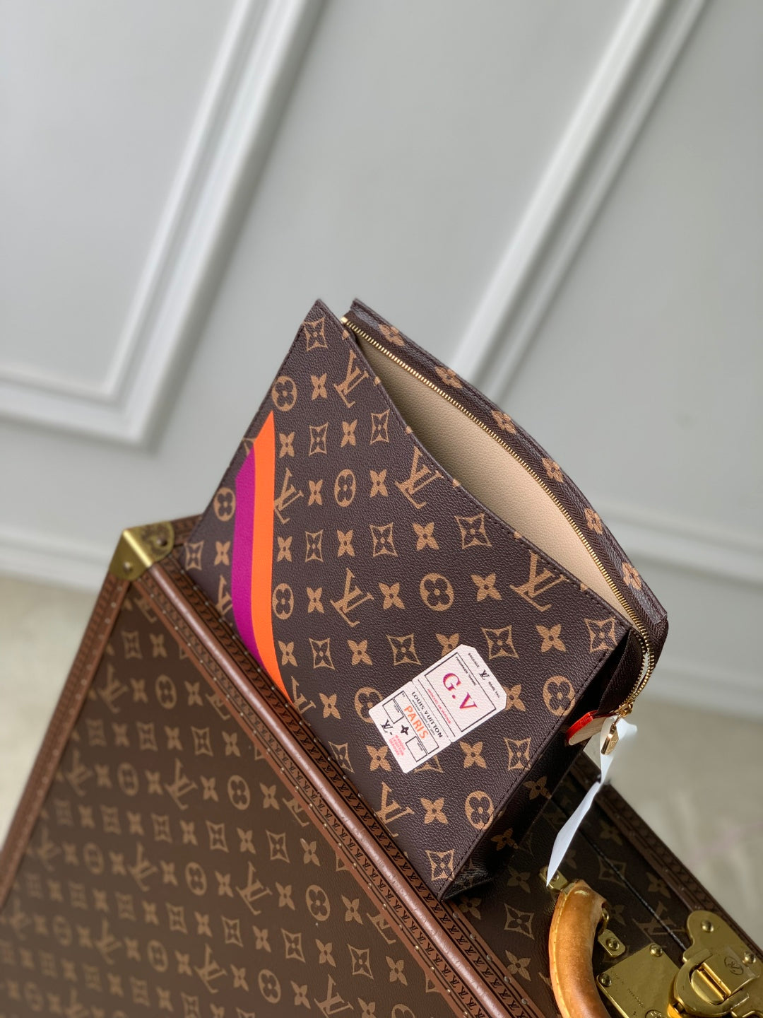 LOUIS VUITTON RIO TOILET POUCH 25 IN BROWN CANVAS MONOGRAM GOLD LOCK